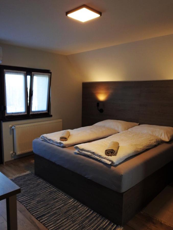 Kukorica Csarda Apartman 2 Balatonujlak Esterno foto