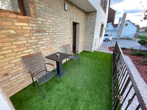 Kukorica Csarda Apartman 2 Balatonujlak Esterno foto