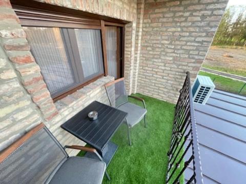 Kukorica Csarda Apartman 2 Balatonujlak Esterno foto