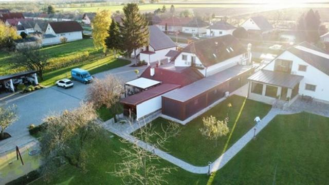 Kukorica Csarda Apartman 2 Balatonujlak Esterno foto