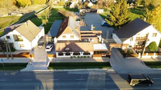 Kukorica Csarda Apartman 2 Balatonujlak Esterno foto